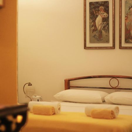 Giljana Ensuite Rooms Shared Terrace & Kitchen Saint Julian's Eksteriør bilde